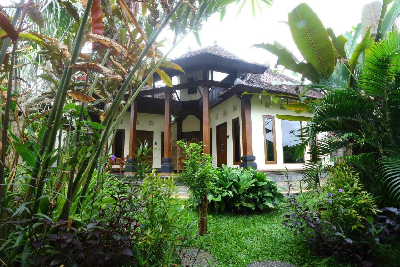Loka Sari Guest House And Spa Ubud Exteriör bild